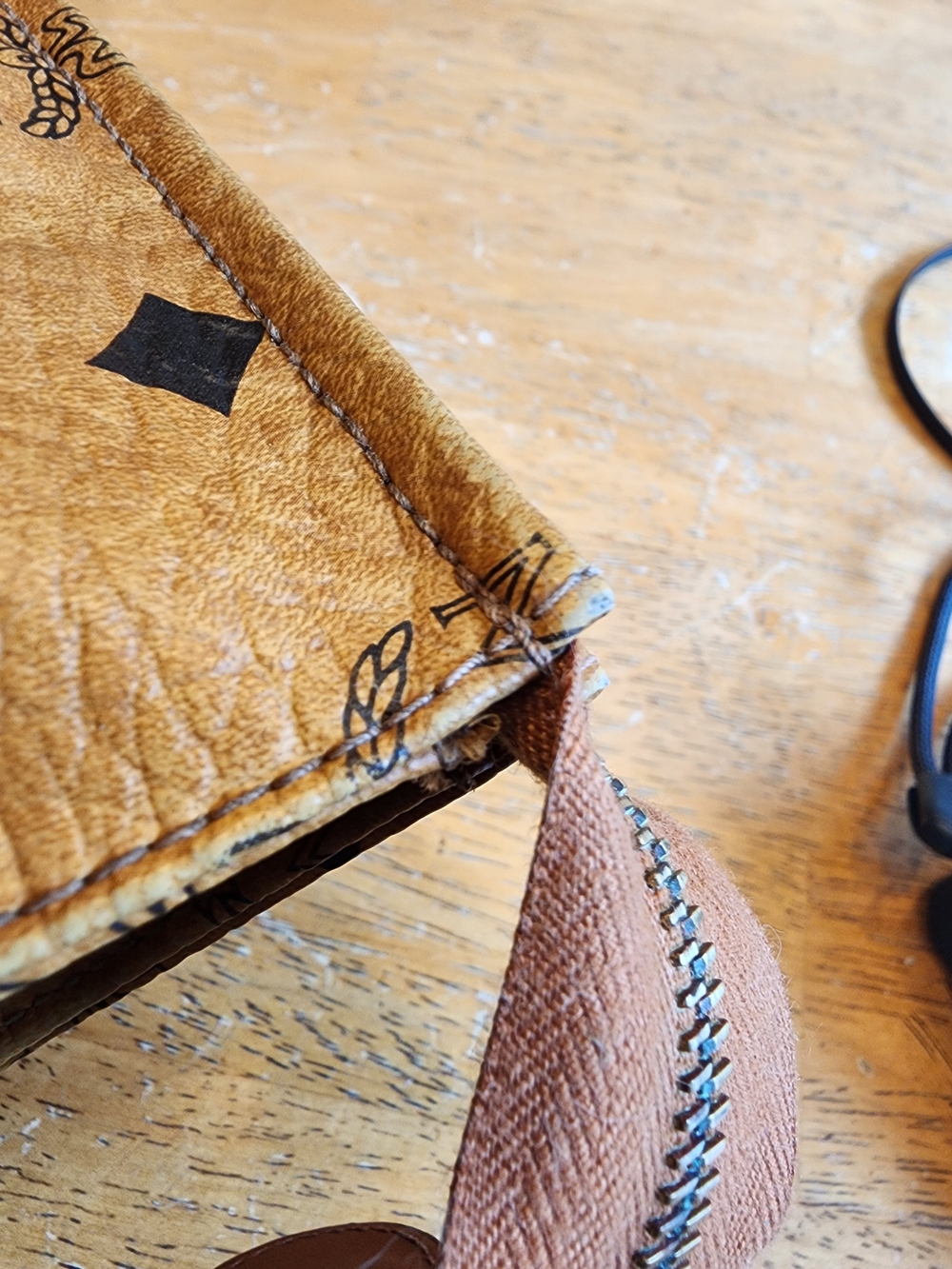 vintage MCM Mode Creation Munich Visetos cognac monogram clutch - Picture 8 of 16
